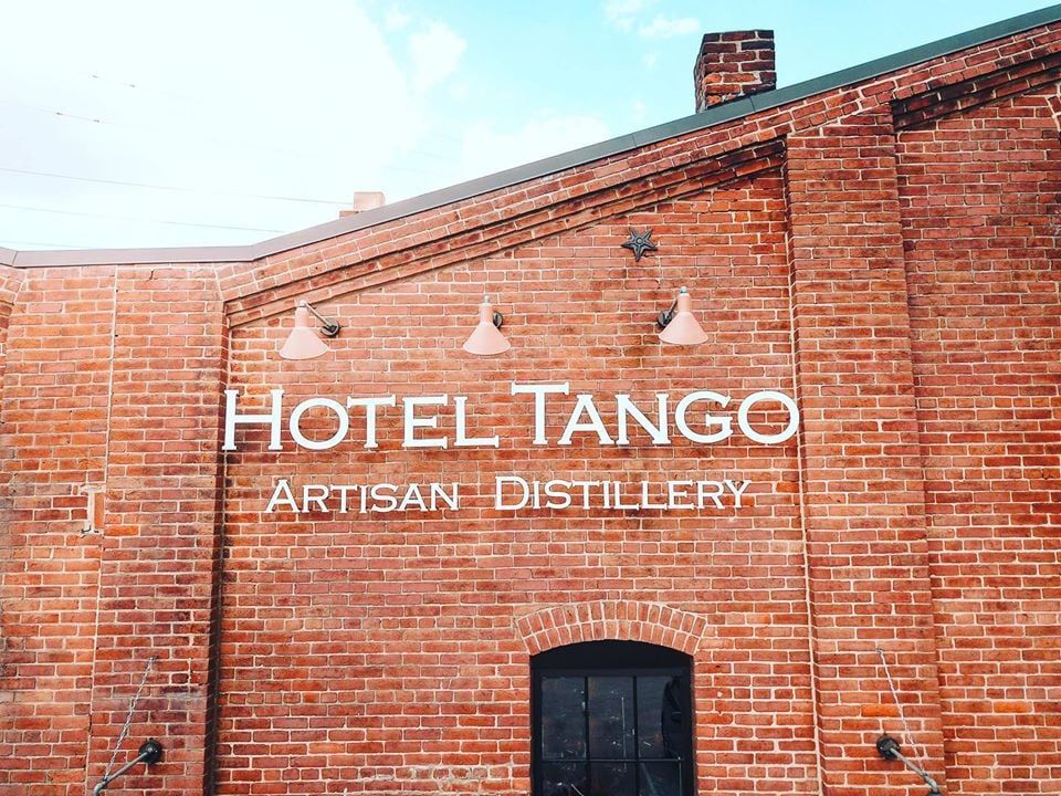 2_Hotel_Tango_Artisan_Distillery_Whiskey_Tour_Indianapolis