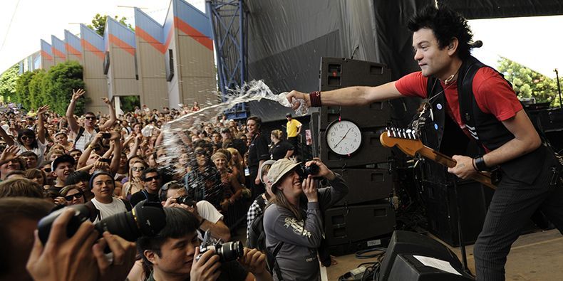 Top Bar Crawl Ideas and Warped Tour Crawls