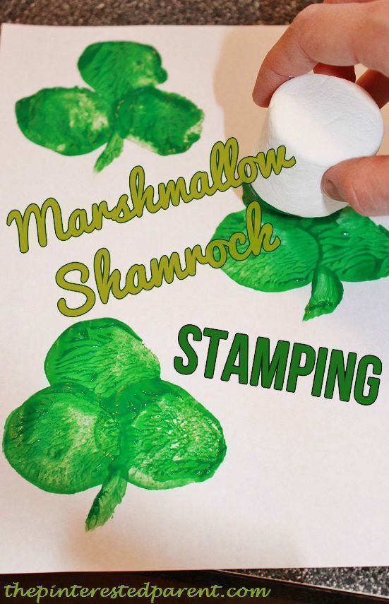 Marshmallow-Shamrock St Patrick's Day Food Ideas