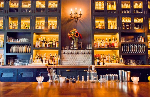 Best Cocktail Bars in Chicago and Billy Sunday