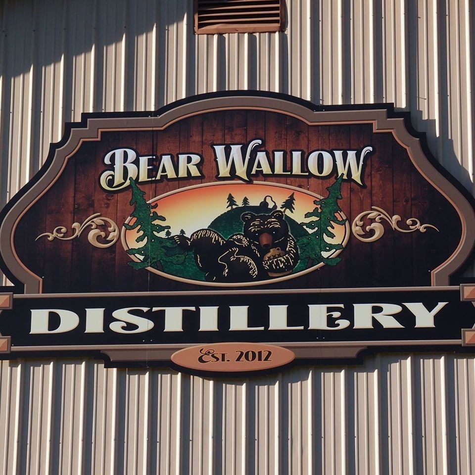 3_Bear_Wallow_Distillery_Whiskey_Tour_Indiana