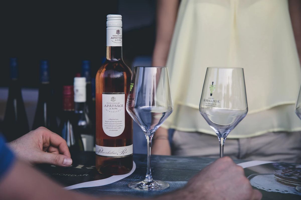 wine glass wine glass