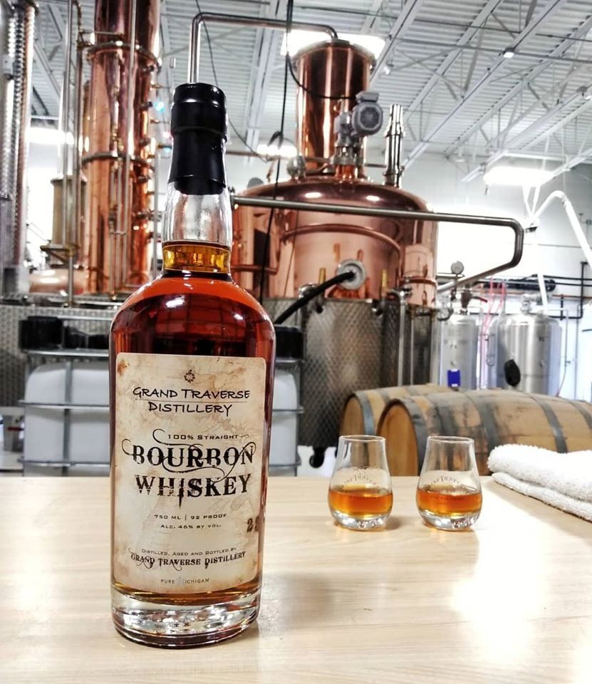 4_Straight_Bourbon_Grand_Traverse_Distillery_Michigan