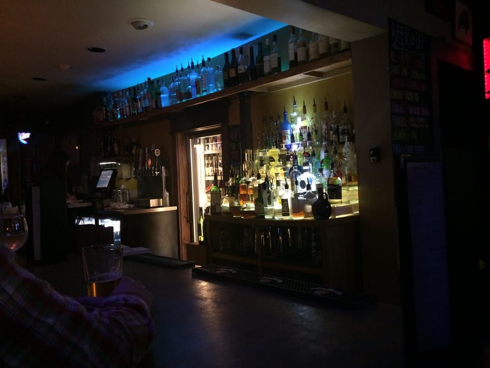 Best Bars in Indianapolis for Craft Spirits and Dorman Street Saloon